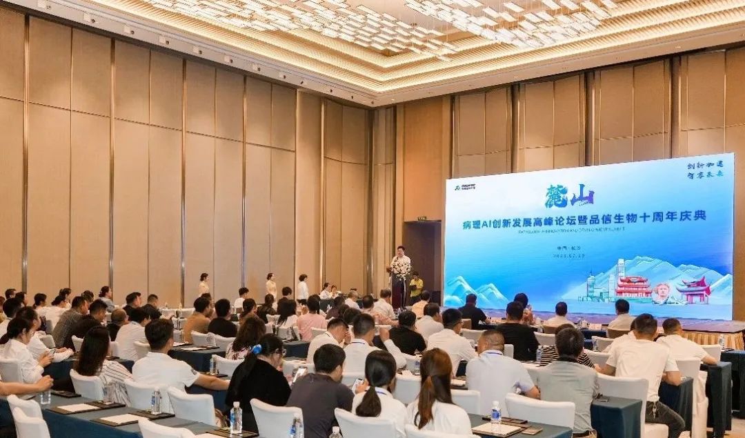 (chung)¼٣δ(li)´ɽAI(chung)°l(f)չ߷ DƬ